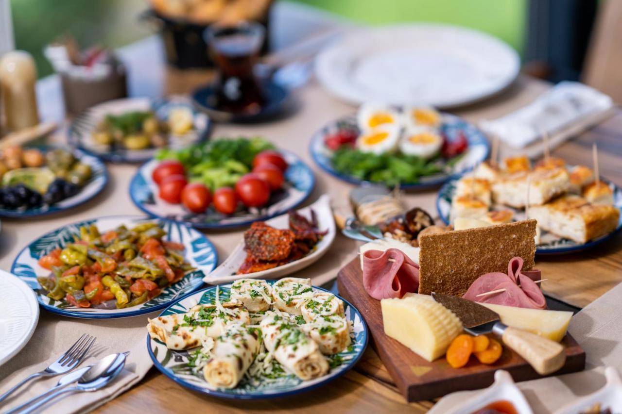 Parna Hotel Cunda 외부 사진