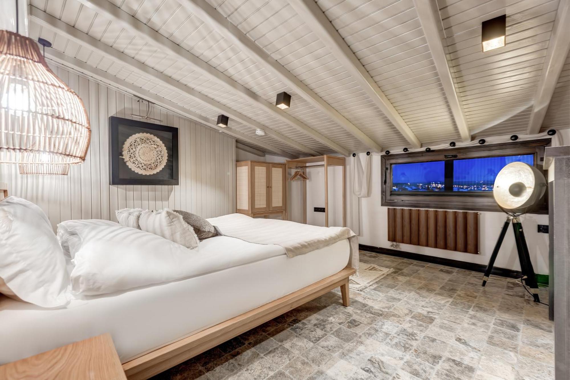 Parna Hotel Cunda 객실 사진